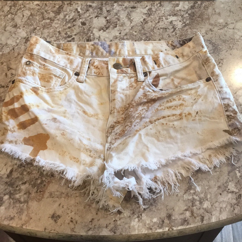 Cut off shorts